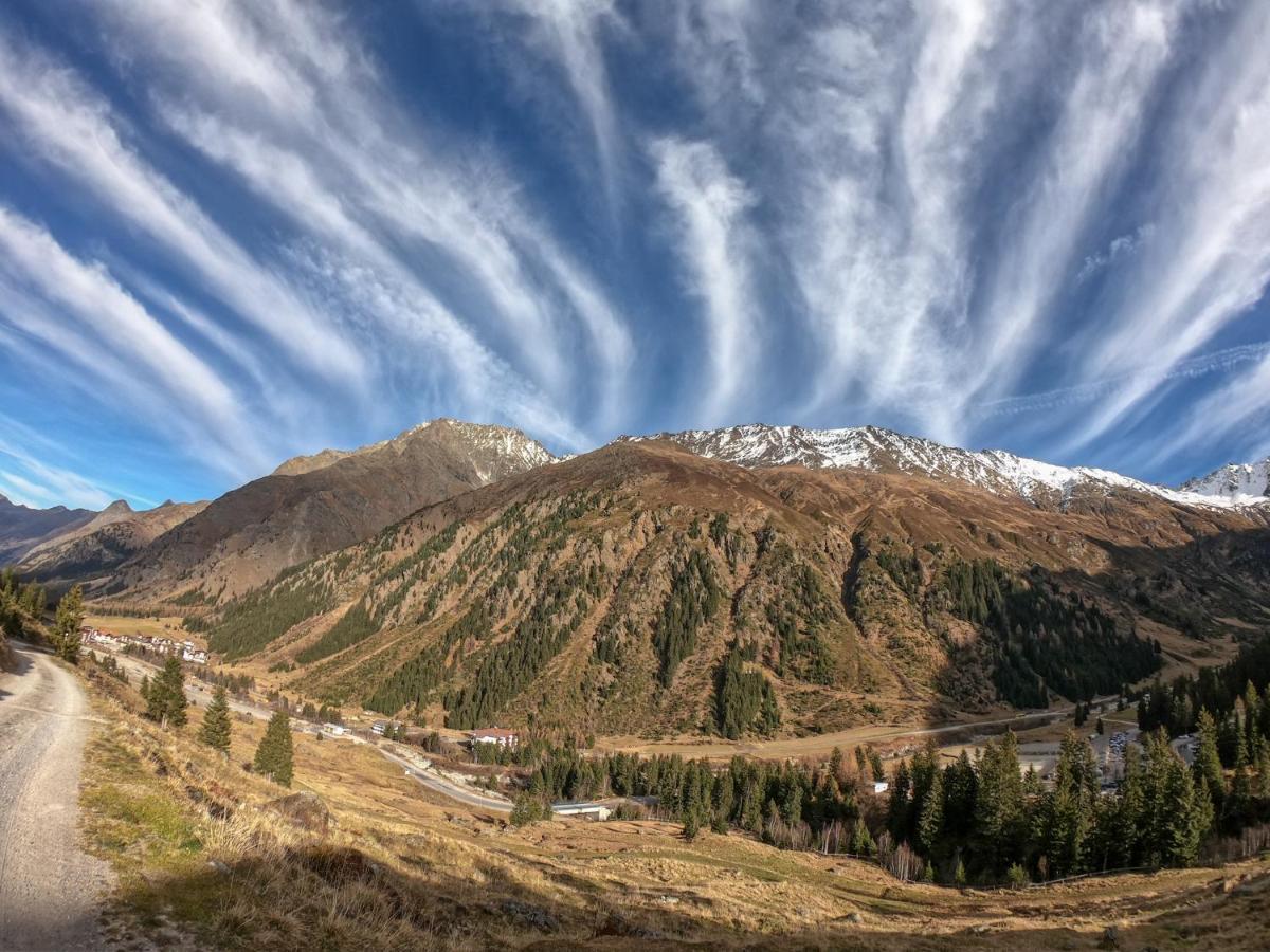 Piz-Hotel Санкт-Леонхард-им-Пицталь Экстерьер фото